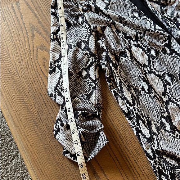 NYCC Snakeskin Print Blazer XL - Picture 7 of 9